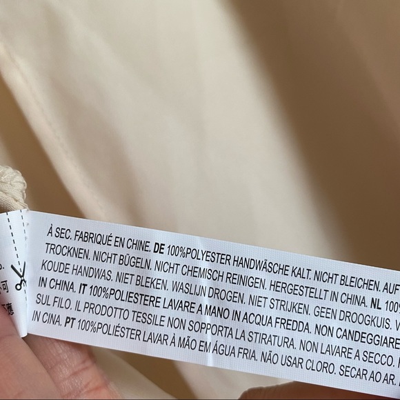 NWT - Forever 21 - Open-back Chiffon Blouse - Picture 6 of 7